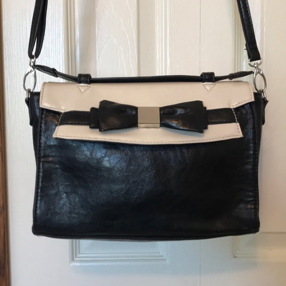 Call It Spring Handbags - Black and White Purse 👛